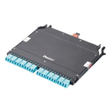 <p>PANDUIT HD FLEX™ OM4 100GBASE-SR10 AND SR12 BREAKOUT CASSETTE</p>